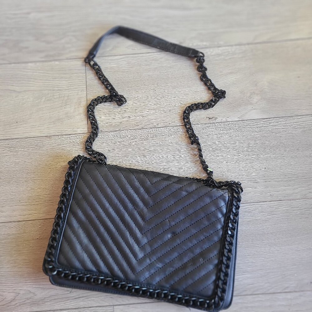 Aldo Black Chain Strap Quilted Purse